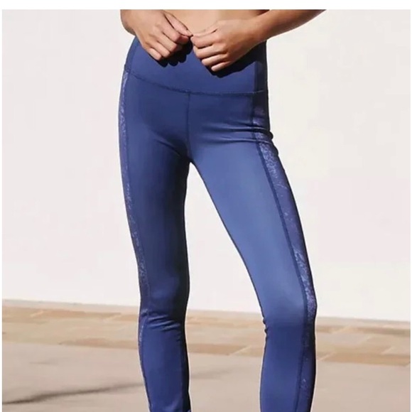 Anthropologie set - Picture 3 of 6